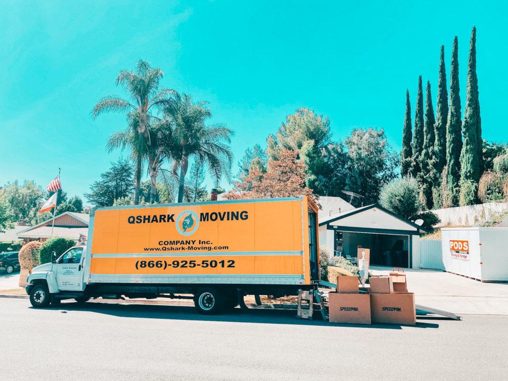 Qsharks On CBS - LA Moving