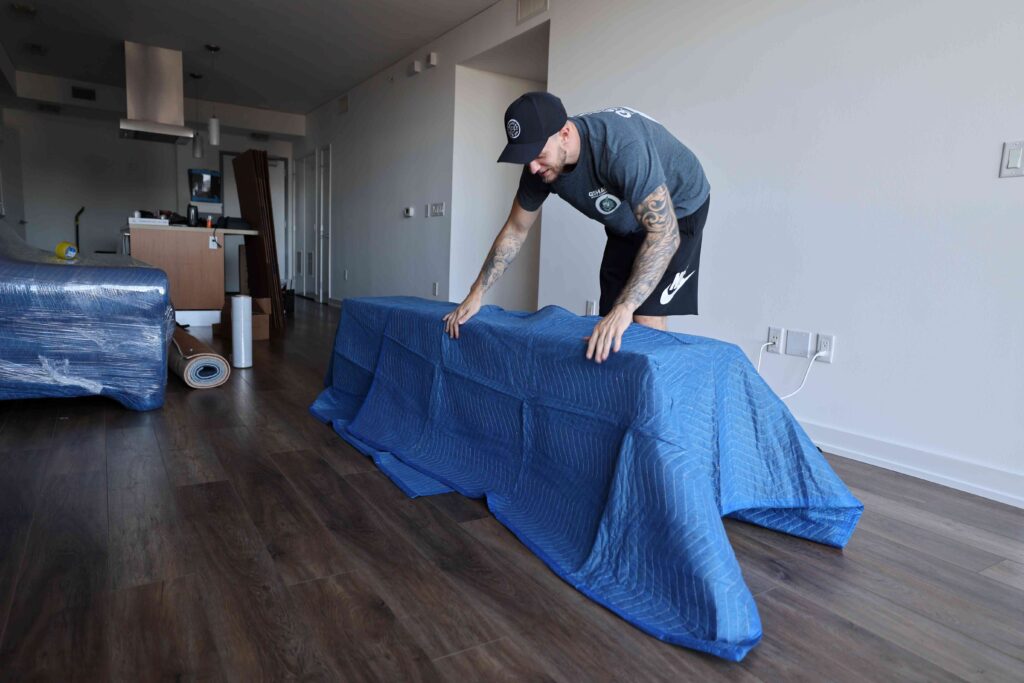 Qshark mover helping you with organizing and moving process.