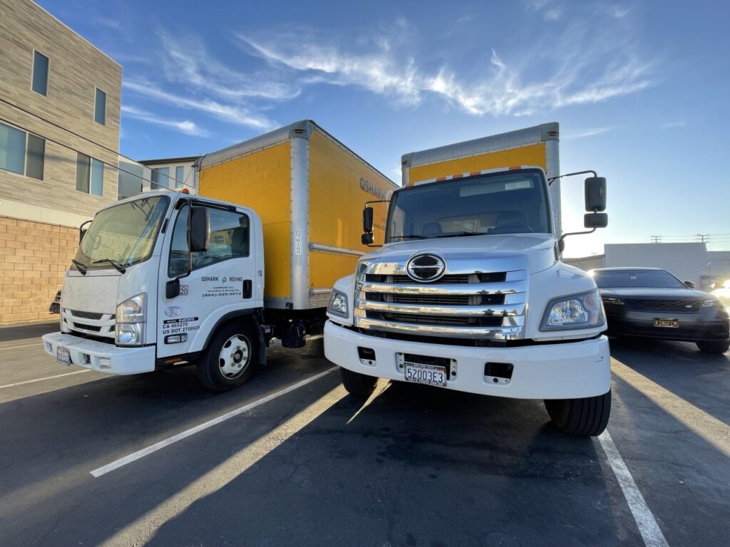 A picture of qshark moving trucks
