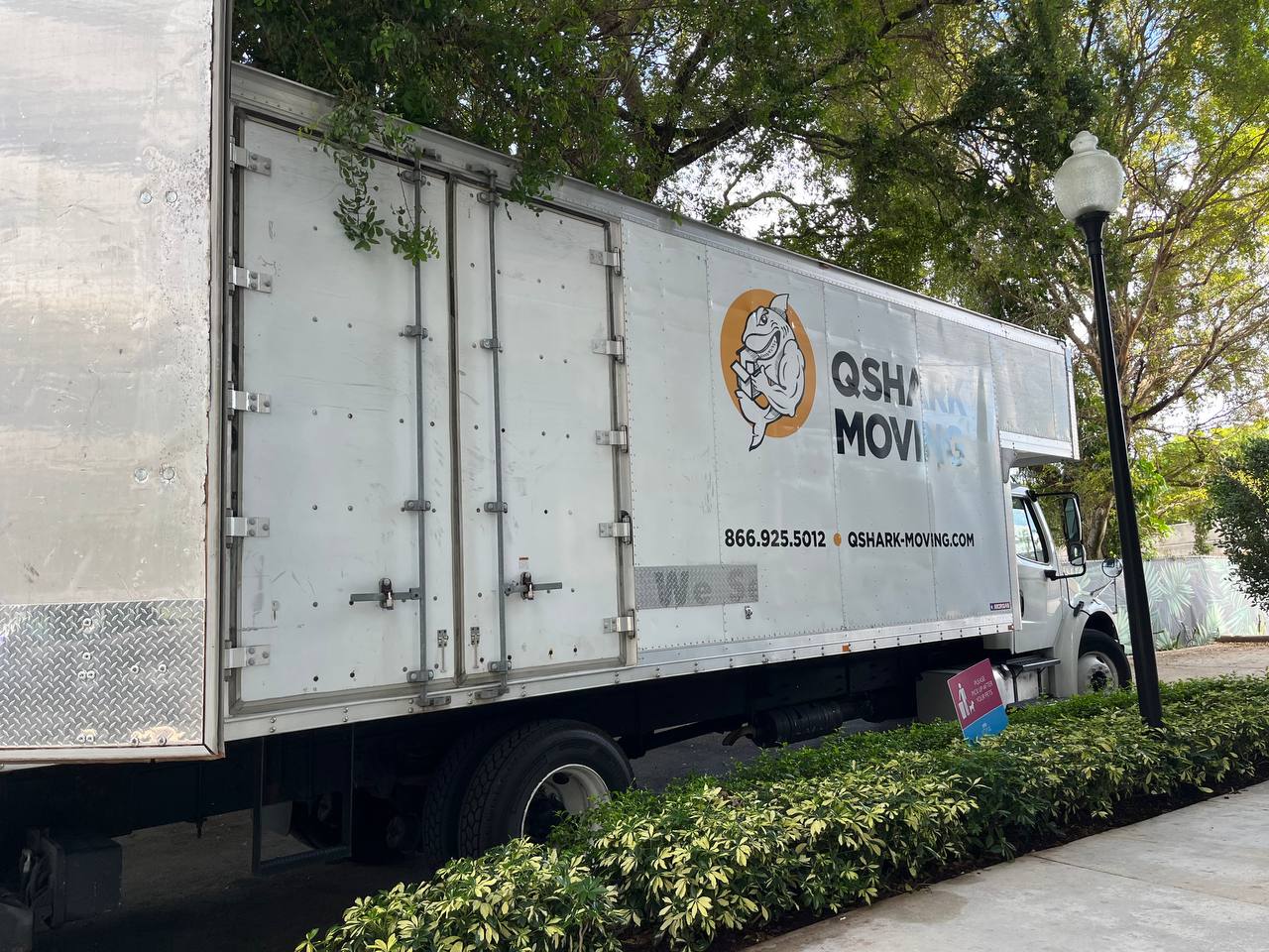What to Pack First When Moving | Expert Tips by Qshark Moving